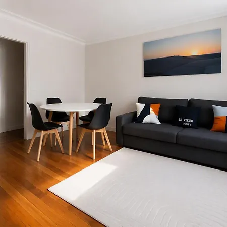 Apartman Peaceful Gem In Paris: 38m² Near Champs-elysees *
